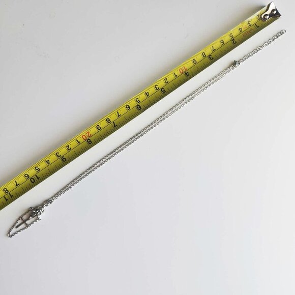 Gothic cross necklace with a small silver chain ✦ medieval chainmaille necklace - Picture 7 of 9